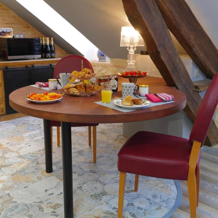 In Sarlat Luxury Rentals, Medieval Center - Loft Stella Matutina -2P-Ascenseur-Climatisation Exterior photo